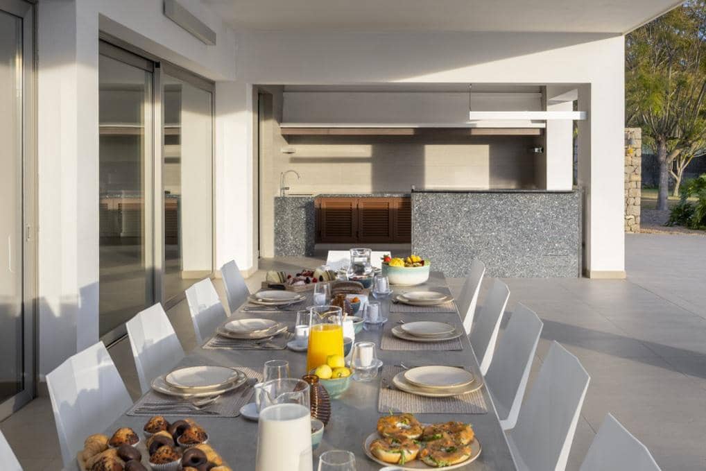 8 bedroom Villa for holiday rental in Ibiza / Eivissa town with pool - € 20,000 (Ref: 8161250)
