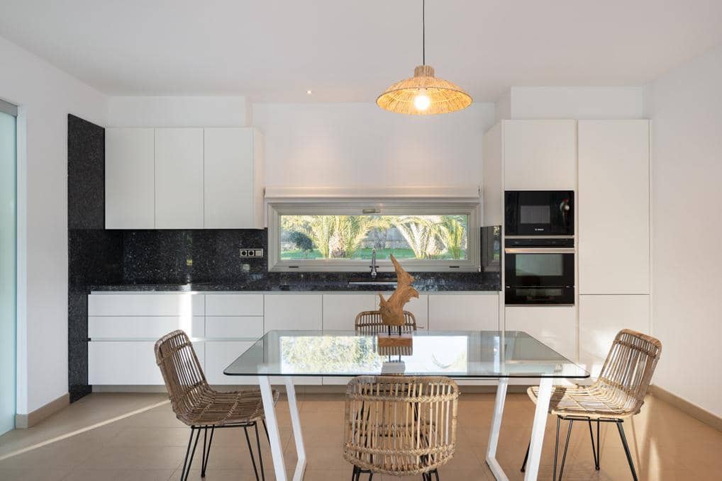 8 bedroom Villa for holiday rental in Ibiza / Eivissa town with pool - € 20,000 (Ref: 8161250)