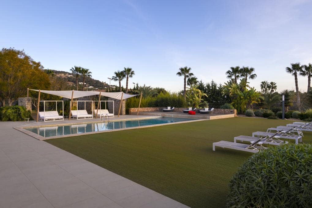 8 bedroom Villa for holiday rental in Ibiza / Eivissa town with pool - € 20,000 (Ref: 8161250)