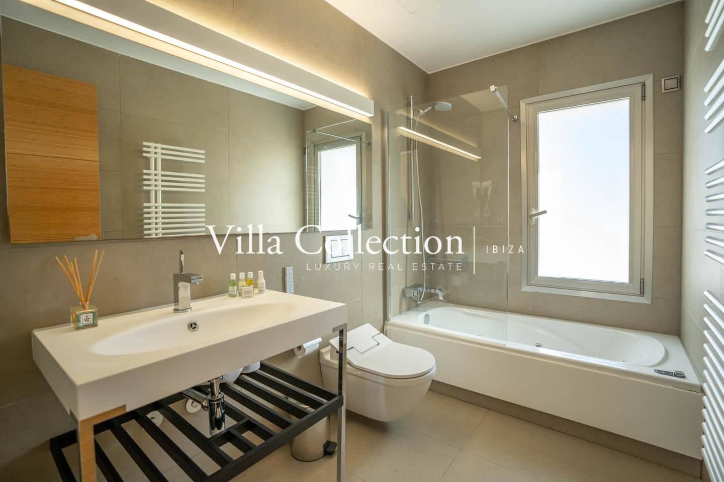 7 sypialnia Willa na kwatery wakacyjne w Miasto Ibiza / Eivissa z basenem - 20 000 € (Ref: 8161251)