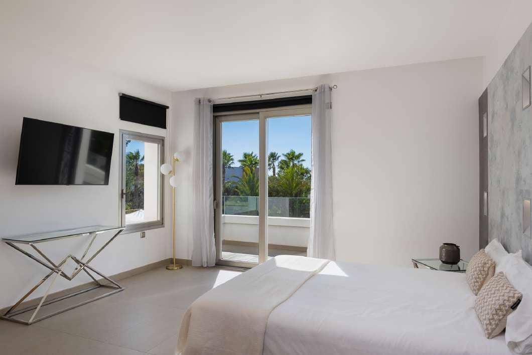 7 bedroom Villa for holiday rental in Ibiza / Eivissa town with pool - € 20,000 (Ref: 8161251)