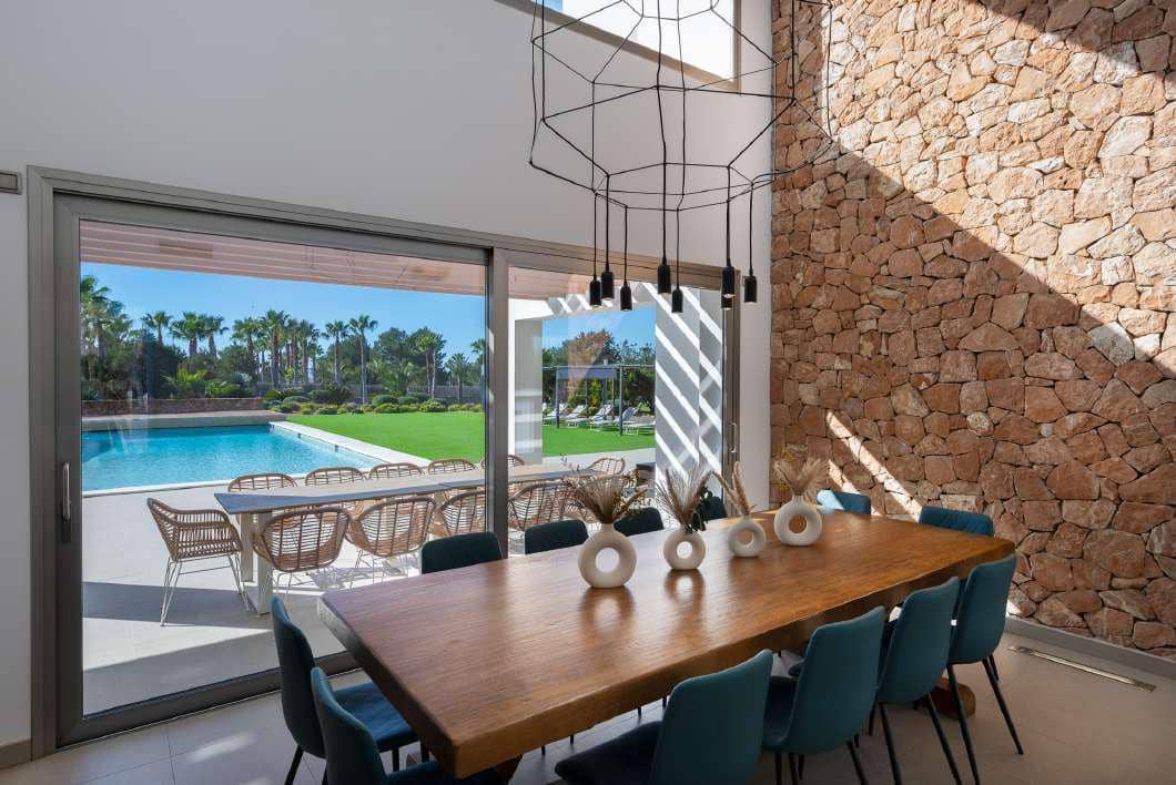 7 bedroom Villa for holiday rental in Ibiza / Eivissa town with pool - € 20,000 (Ref: 8161251)