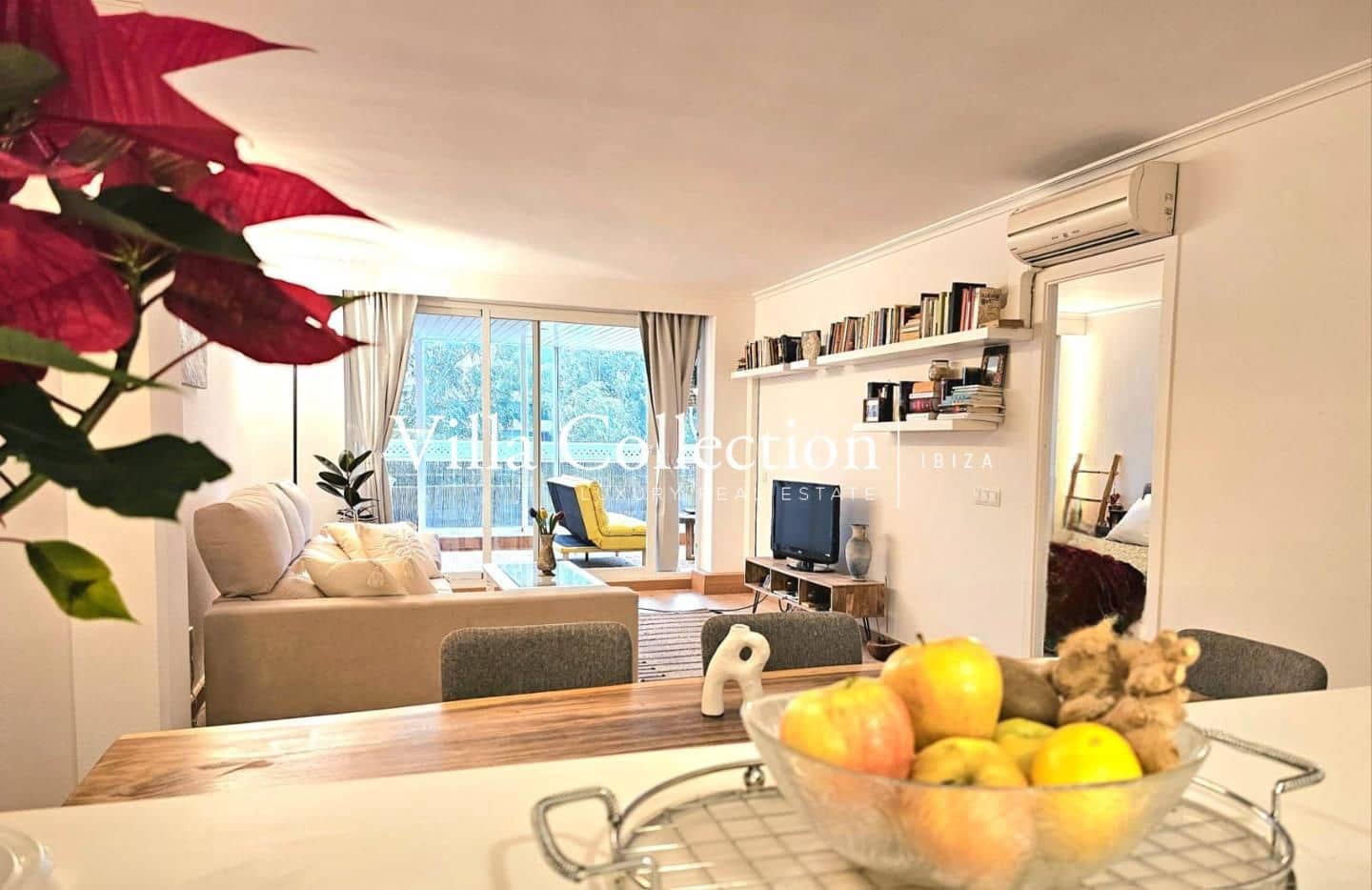 2 bedroom Flat for rent in Ibiza / Eivissa town with pool - € 6,500 (Ref: 8171663)