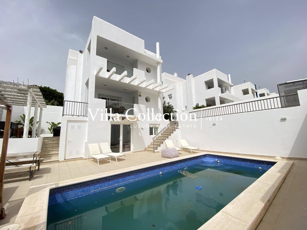 5 soveværelse Villa til salg i Ibiza by med swimmingpool - € 1.600.000 (Ref: 8312352)