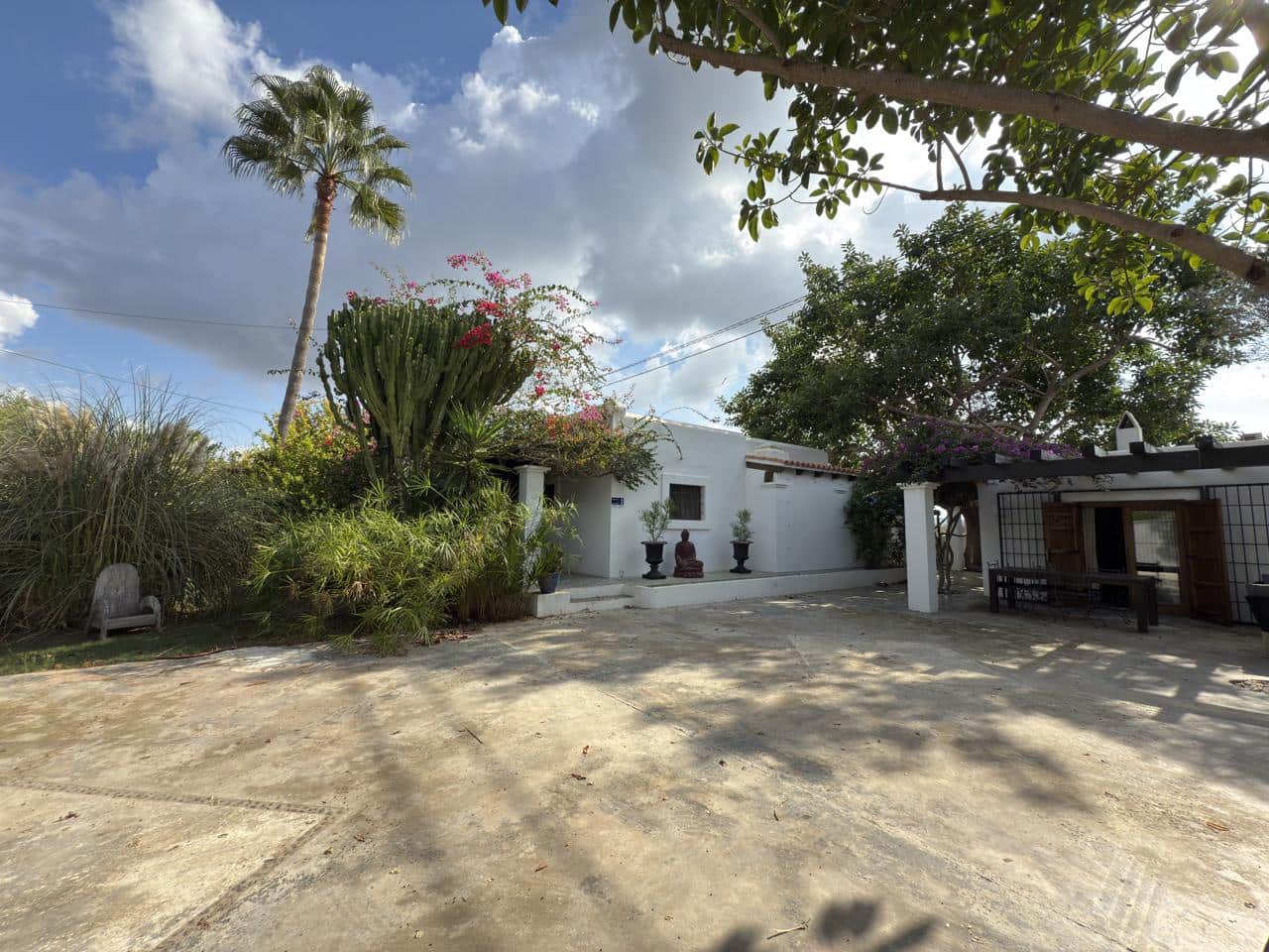 4 soverom Villa til salgs i San Jose / Sant Josep de Sa Talaia med svømmebasseng garasje - € 2 280 000 (Ref: 8598912)