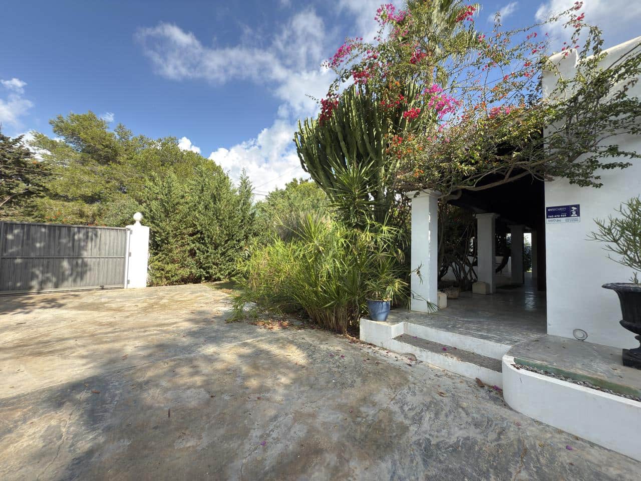 4 soverom Villa til salgs i San Jose / Sant Josep de Sa Talaia med svømmebasseng garasje - € 2 280 000 (Ref: 8598912)