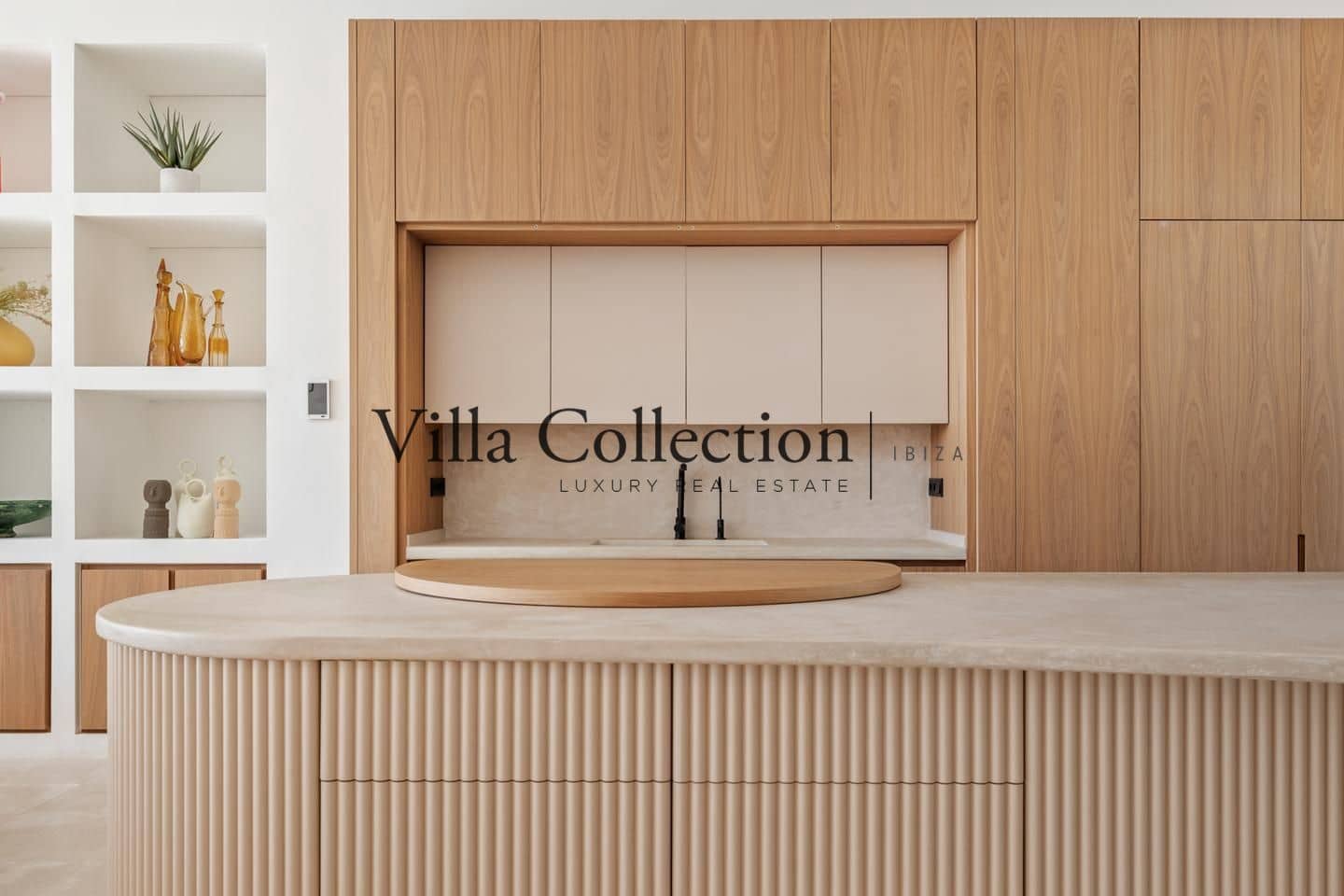 7 slaapkamer Villa te huur in Ibiza dorp met zwembad - € 25.000 (Ref: 8800211)