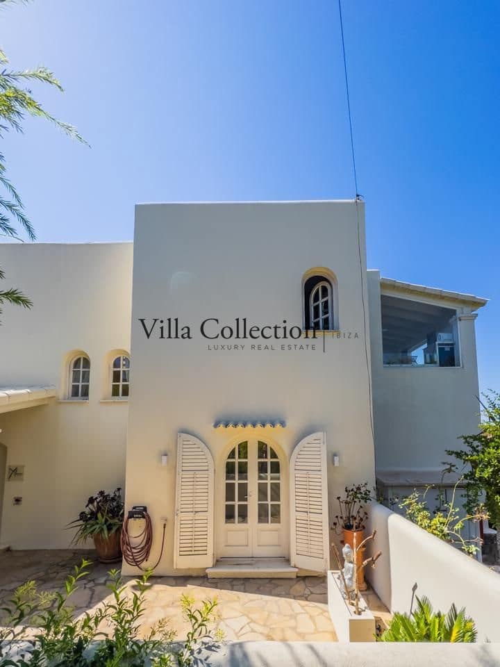 14 slaapkamer Villa te koop in Santa Eulalia / Santa Eularia met zwembad - € 6.000.000 (Ref: 8845193)