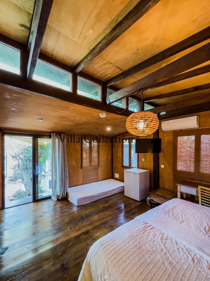 14 slaapkamer Villa te koop in Santa Eulalia / Santa Eularia met zwembad - € 6.000.000 (Ref: 8845193)