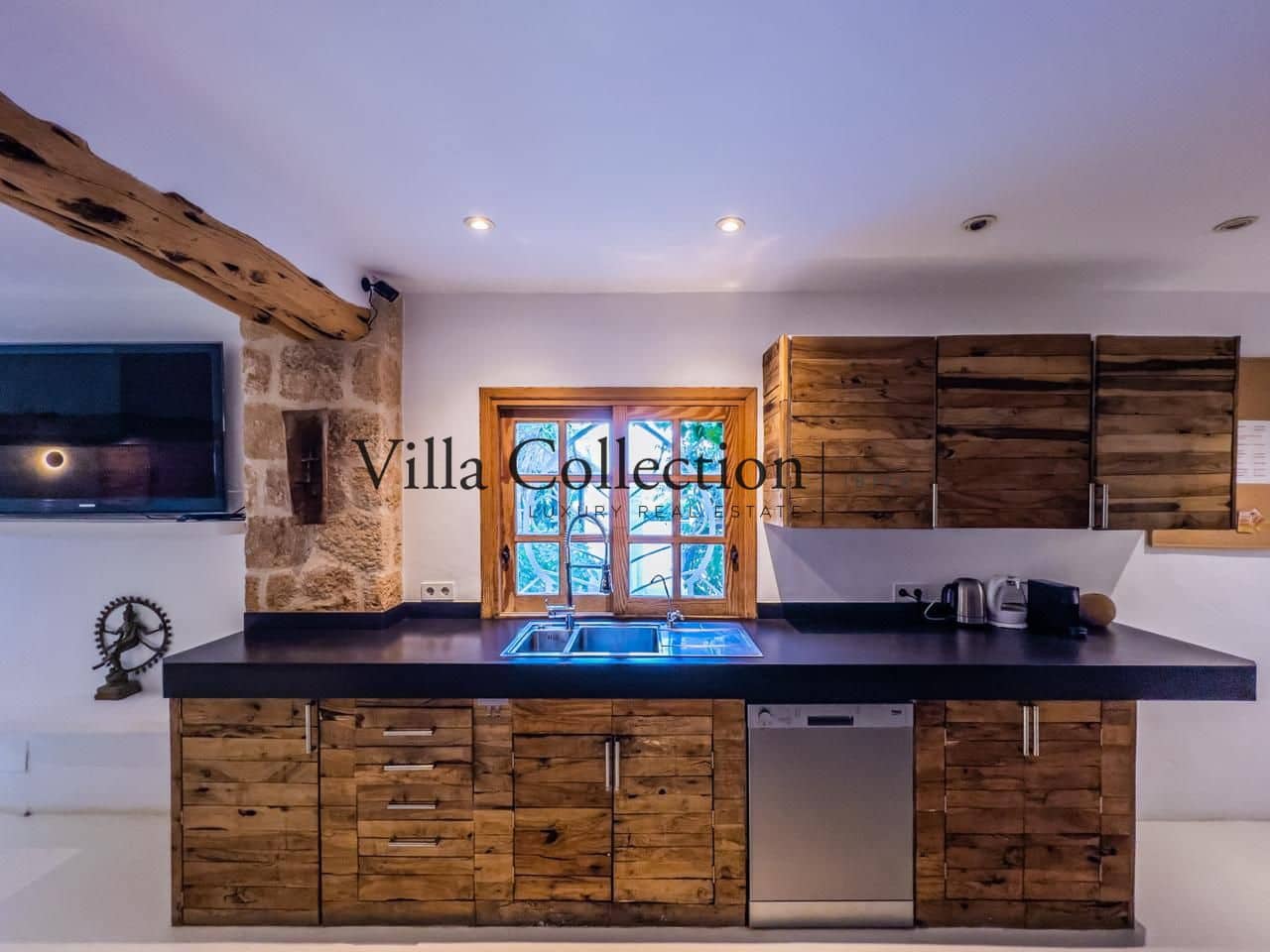 14 slaapkamer Villa te koop in Santa Eulalia / Santa Eularia met zwembad - € 6.000.000 (Ref: 8845193)