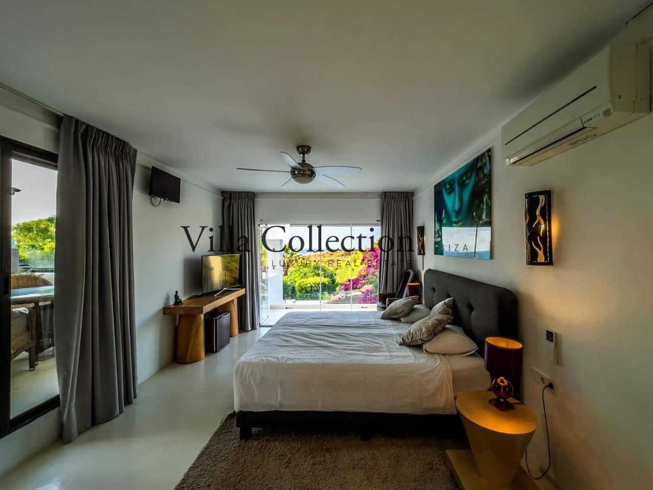 14 slaapkamer Villa te koop in Santa Eulalia / Santa Eularia met zwembad - € 6.000.000 (Ref: 8845193)