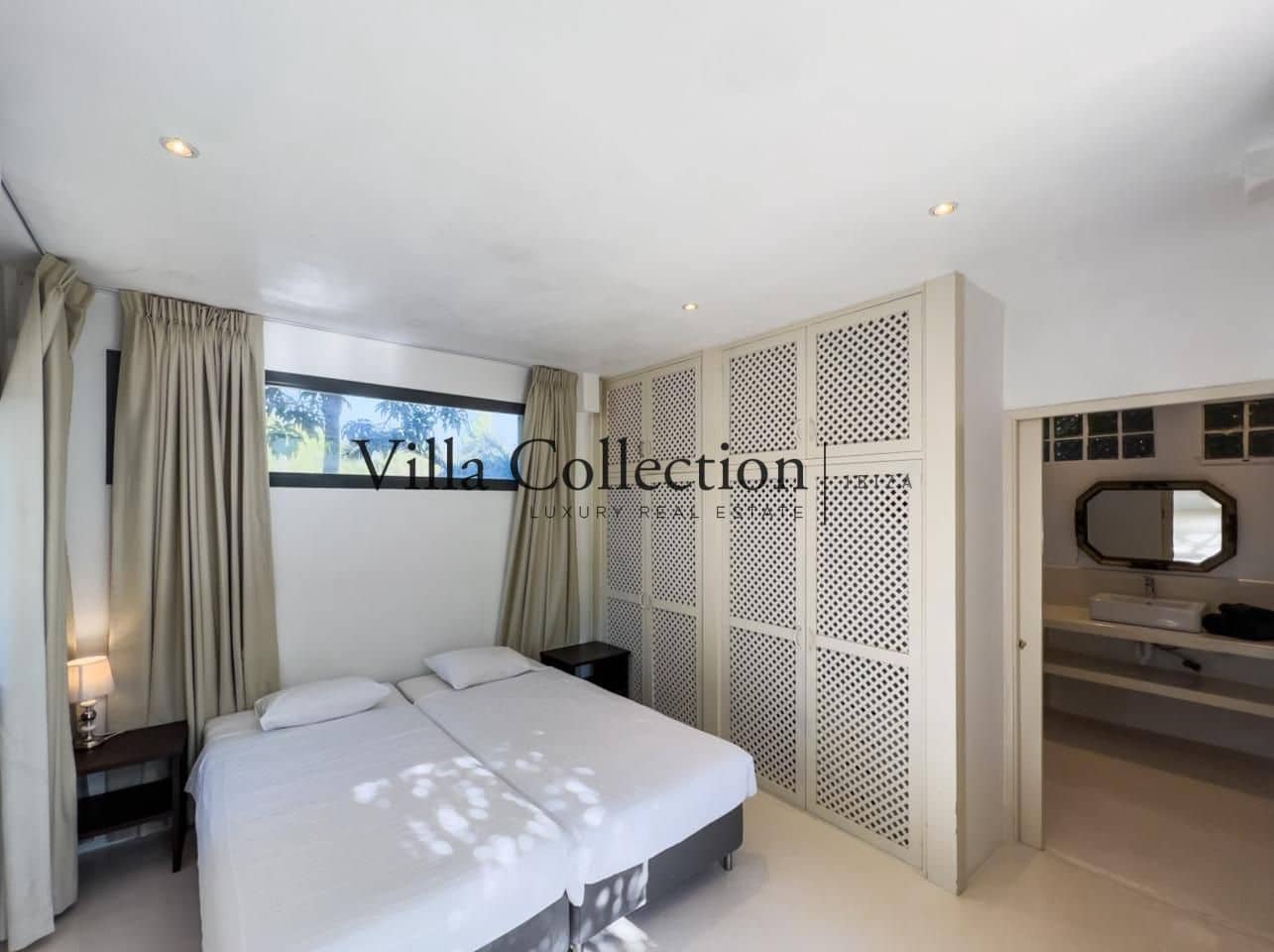 14 slaapkamer Villa te koop in Santa Eulalia / Santa Eularia met zwembad - € 6.000.000 (Ref: 8845193)