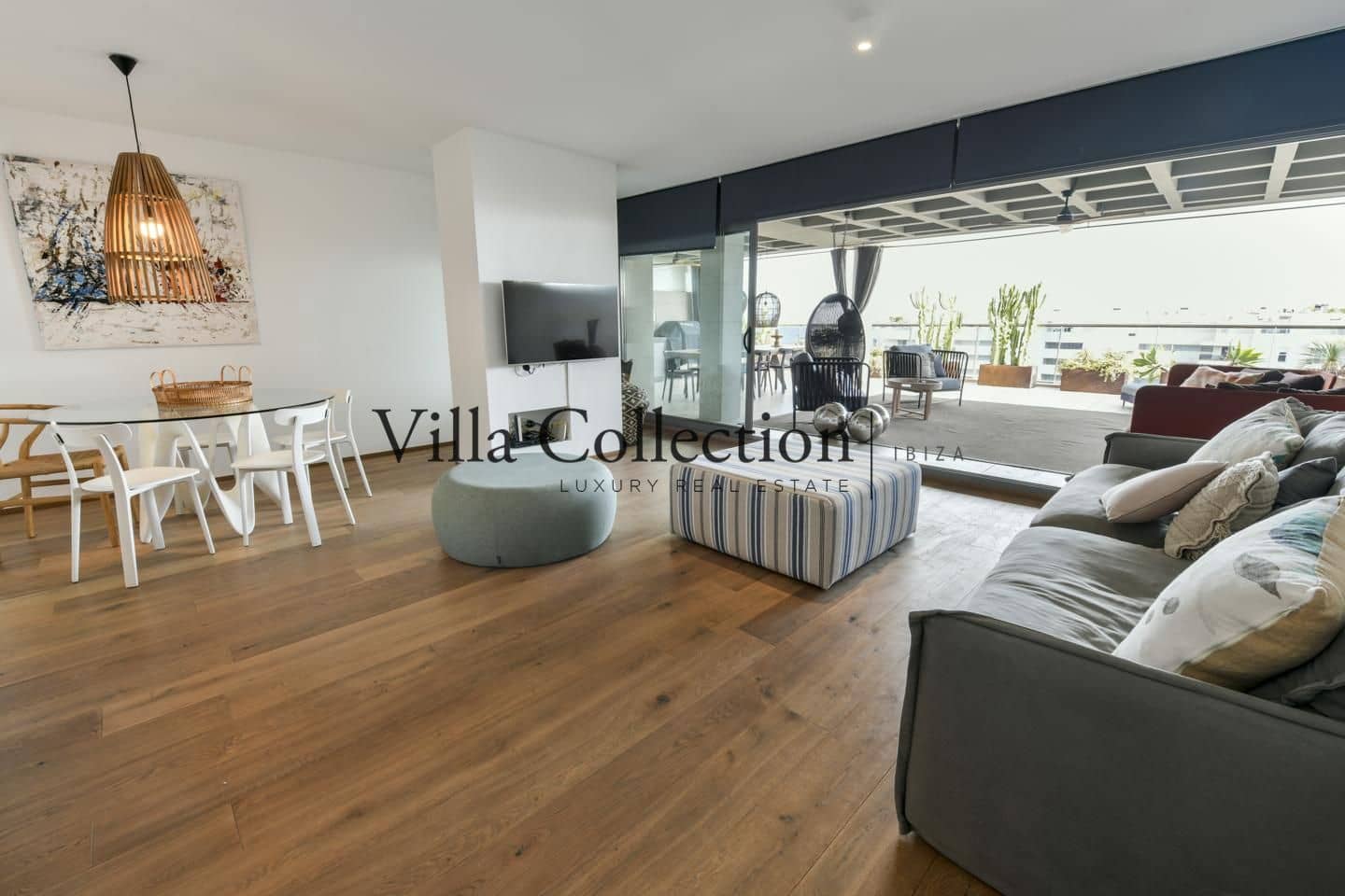 3 slaapkamer Flat te huur in Ibiza dorp met zwembad - € 17.000 (Ref: 8934589)