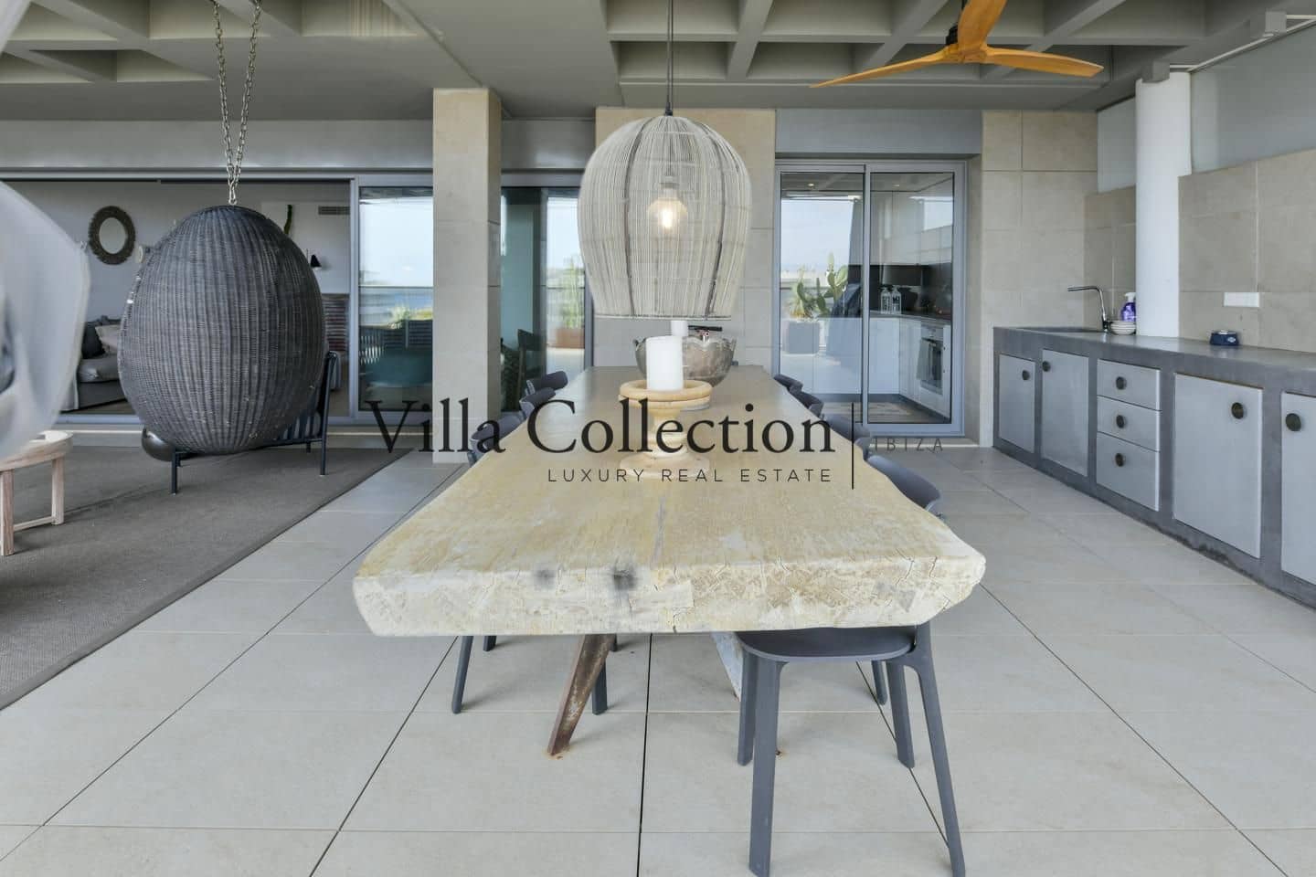 3 slaapkamer Flat te huur in Ibiza dorp met zwembad - € 17.000 (Ref: 8934589)