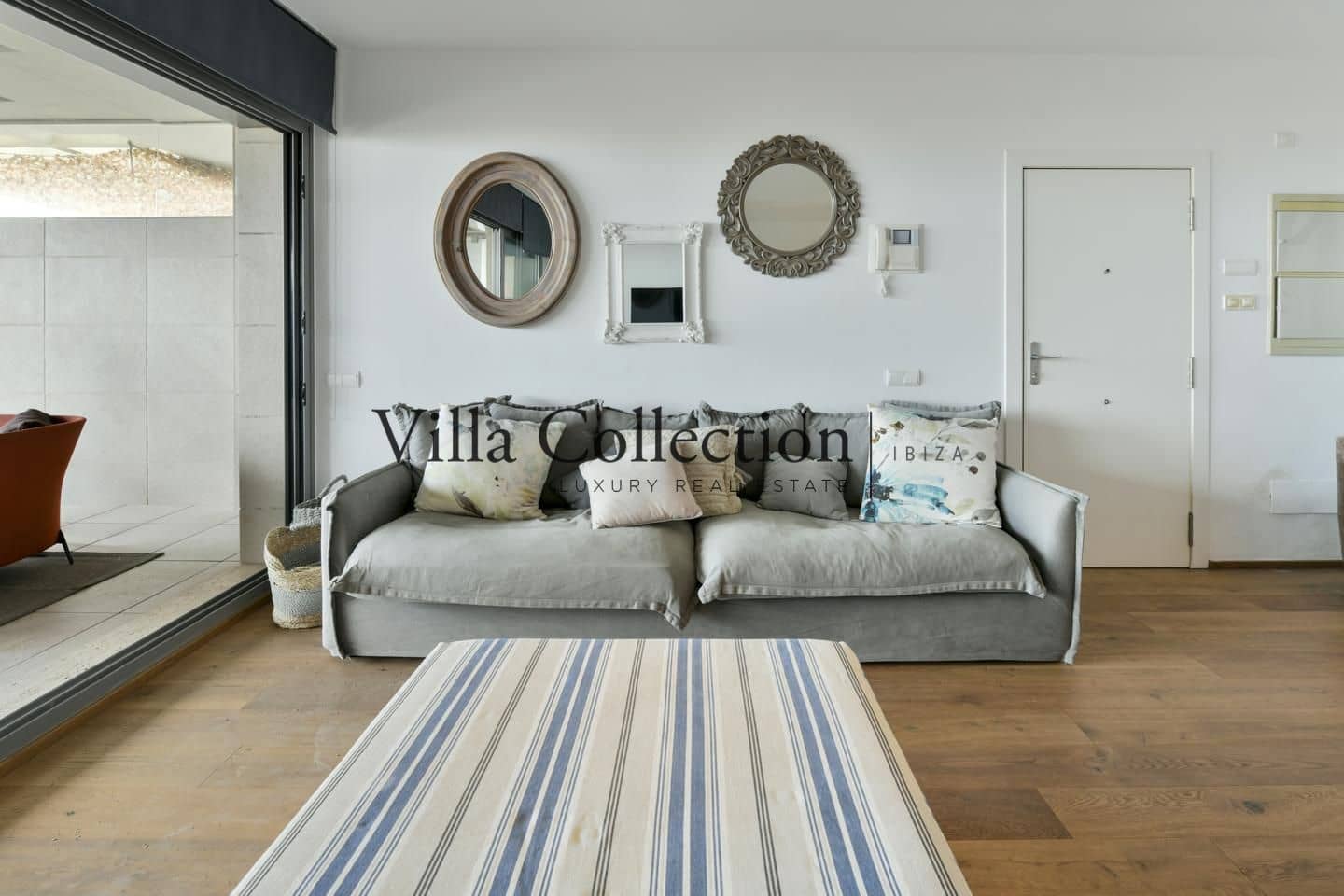 3 slaapkamer Flat te huur in Ibiza dorp met zwembad - € 17.000 (Ref: 8934589)