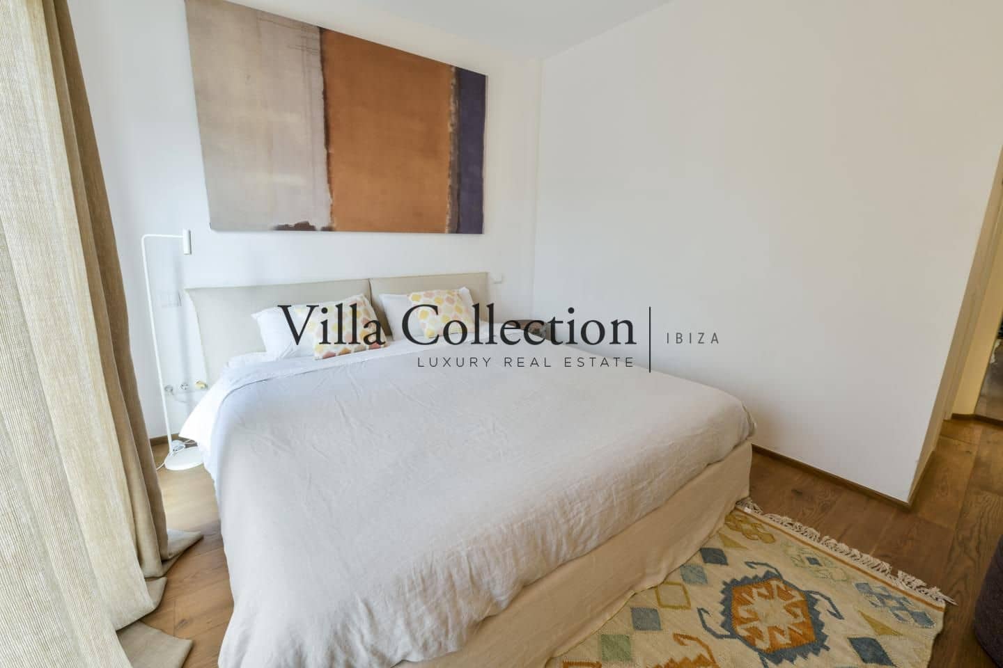 3 slaapkamer Flat te huur in Ibiza dorp met zwembad - € 17.000 (Ref: 8934589)