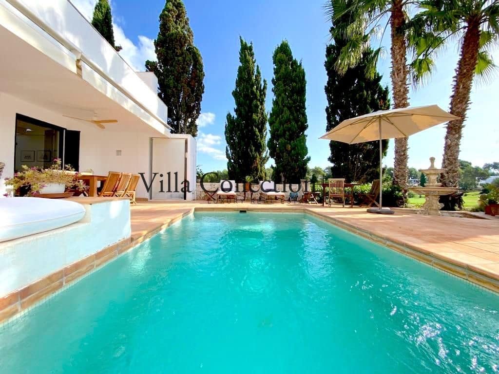 3 soveværelse Villa til leje i Roca Llisa med swimmingpool - € 4.500 (Ref: 8952472)