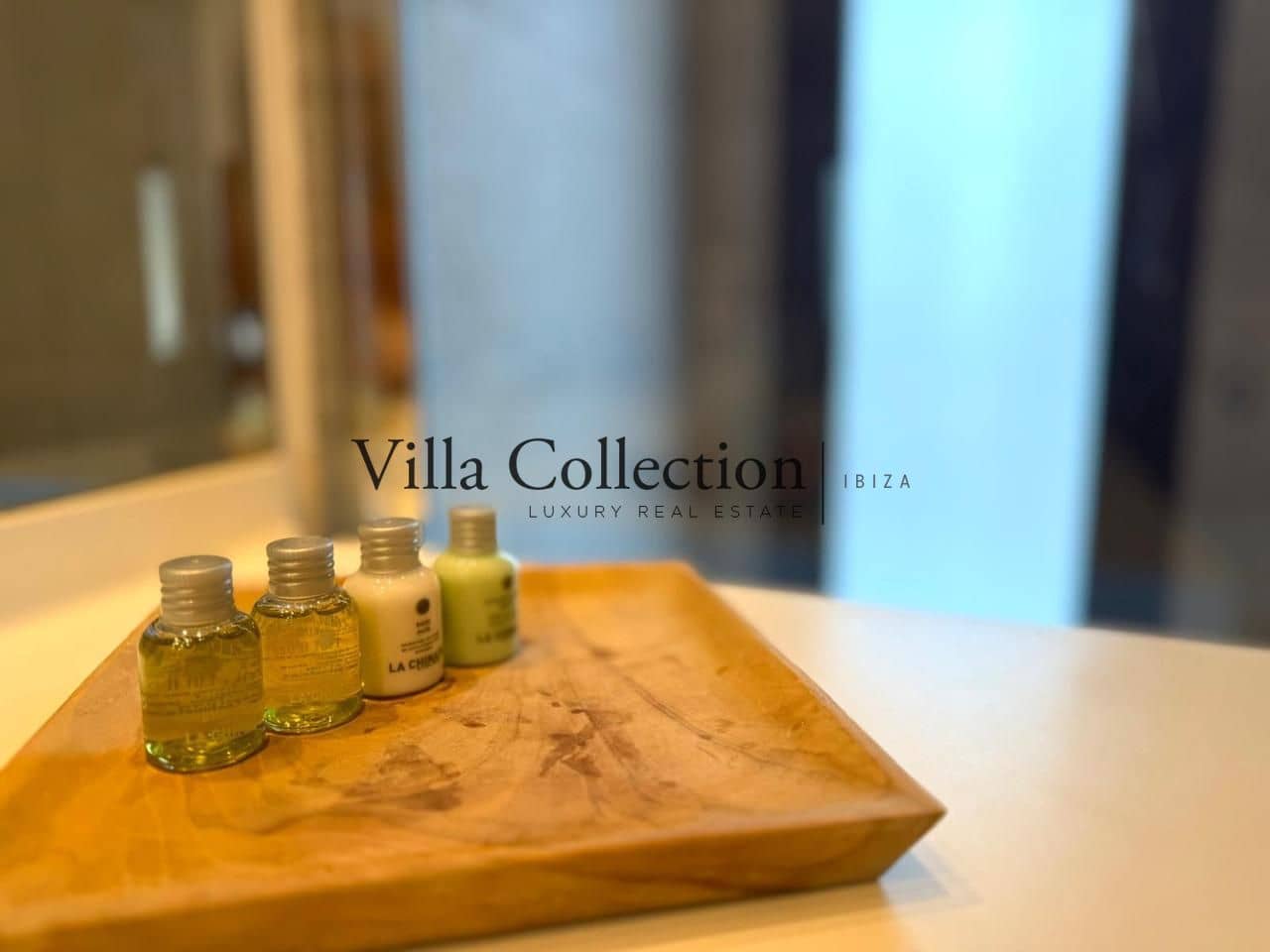 3 soveværelse Villa til leje i Roca Llisa med swimmingpool - € 4.500 (Ref: 8952472)