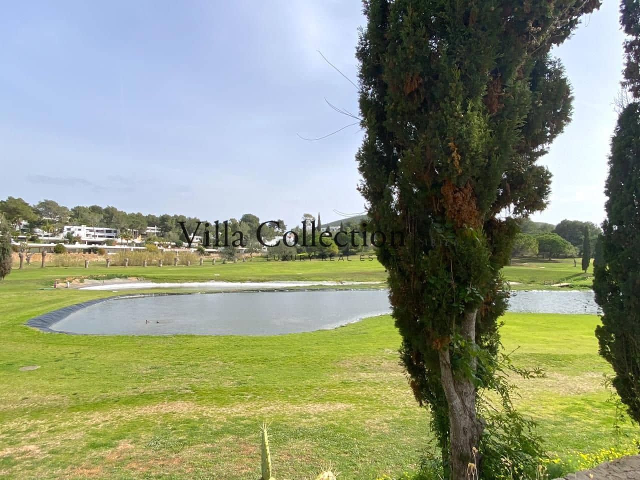 3 soveværelse Villa til leje i Roca Llisa med swimmingpool - € 4.500 (Ref: 8952472)