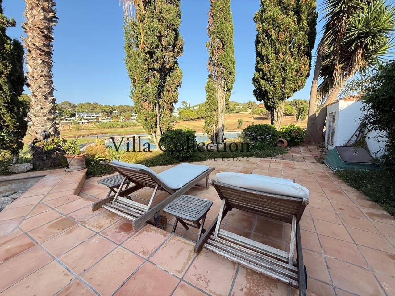 3 soveværelse Villa til leje i Roca Llisa med swimmingpool - € 4.500 (Ref: 8952472)