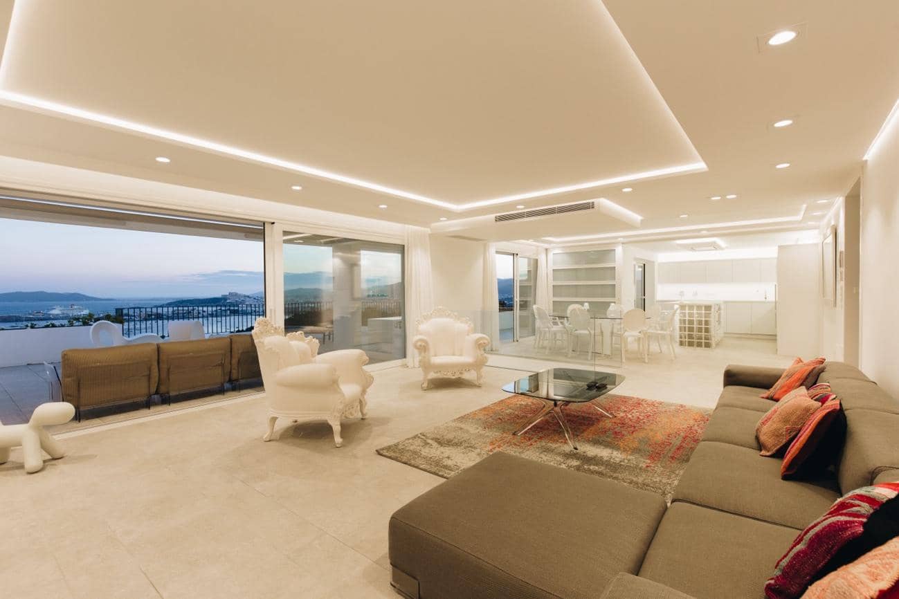 Villa/Maison de 5 chambres à louer à Ibiza ville avec piscine - 20 000 € (Ref: 8981253)