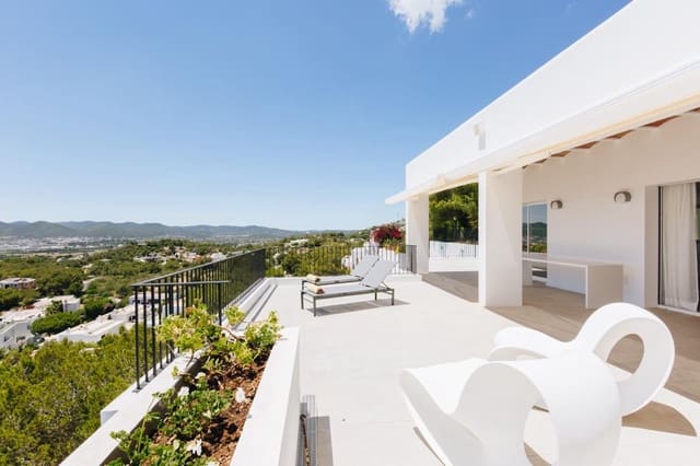 5 bedroom Villa for rent in Ibiza / Eivissa town with pool - € 20,000 (Ref: 8981253)