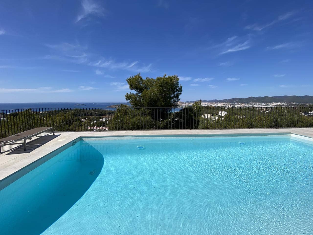 Villa/Maison de 5 chambres à louer à Ibiza ville avec piscine - 12 000 € (Ref: 8991999)