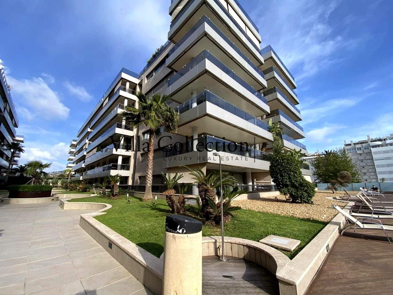 3 bedroom Flat for rent in Ibiza / Eivissa town with pool - € 7,500 (Ref: 8992000)