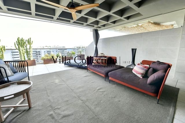 3 bedroom Flat for rent in Ibiza / Eivissa town with pool - € 7,500 (Ref: 8992000)