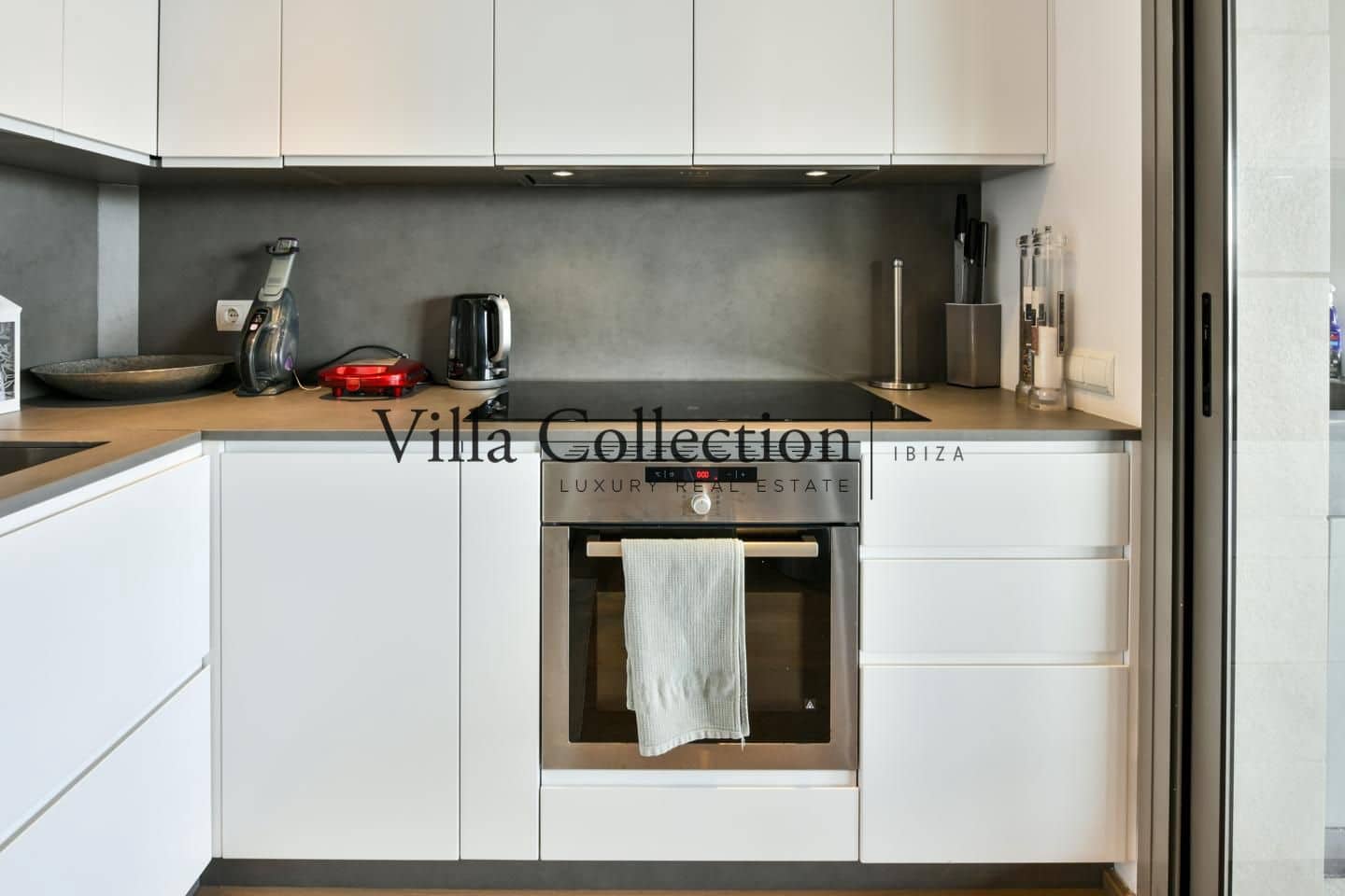 3 bedroom Flat for sale in Ibiza / Eivissa town with pool - € 2,000,000 (Ref: 9060188)