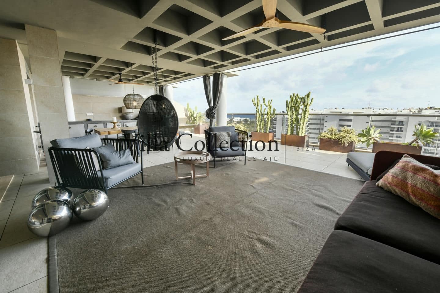 3 bedroom Flat for sale in Ibiza / Eivissa town with pool - € 2,000,000 (Ref: 9060188)