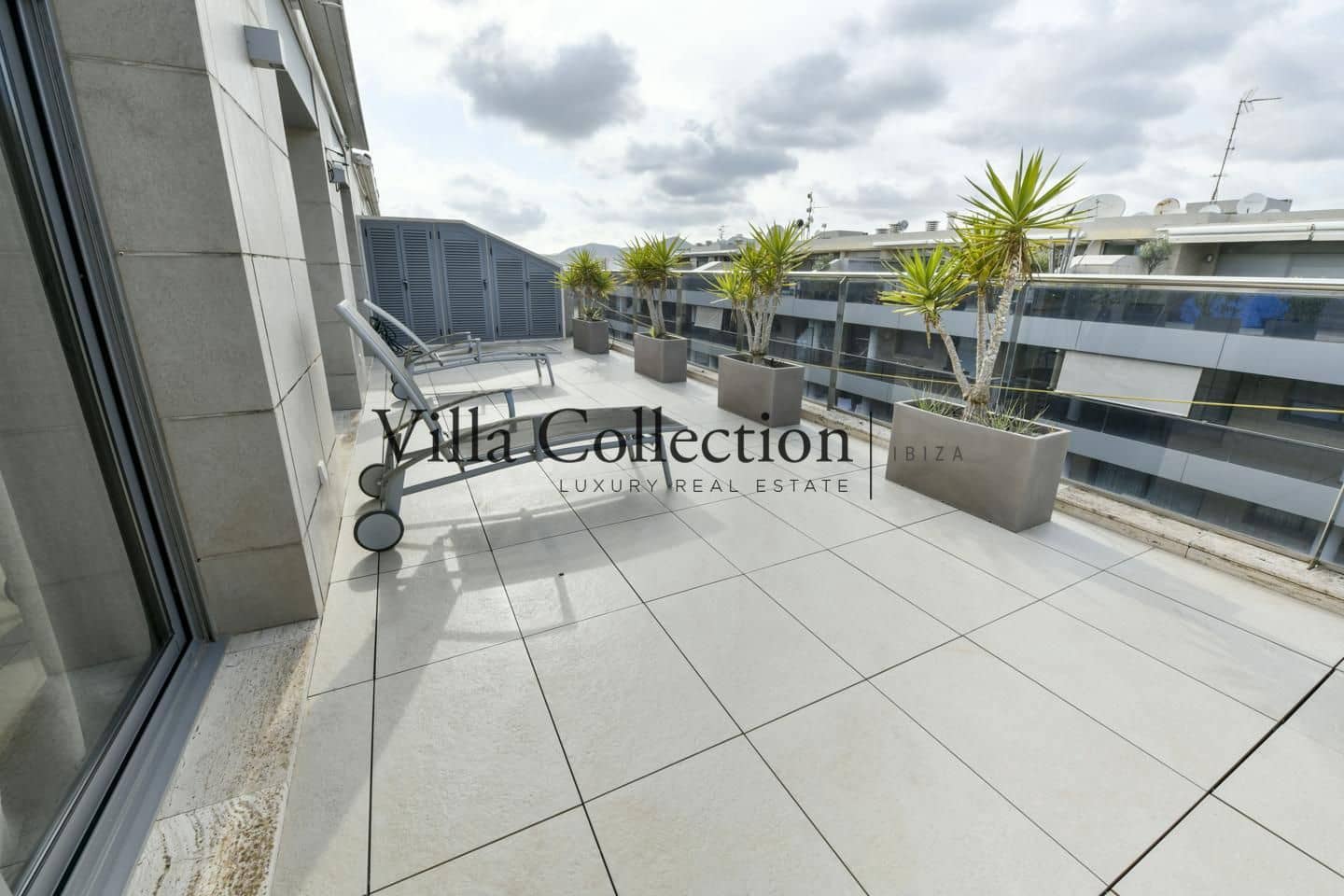 3 bedroom Flat for sale in Ibiza / Eivissa town with pool - € 2,000,000 (Ref: 9060188)