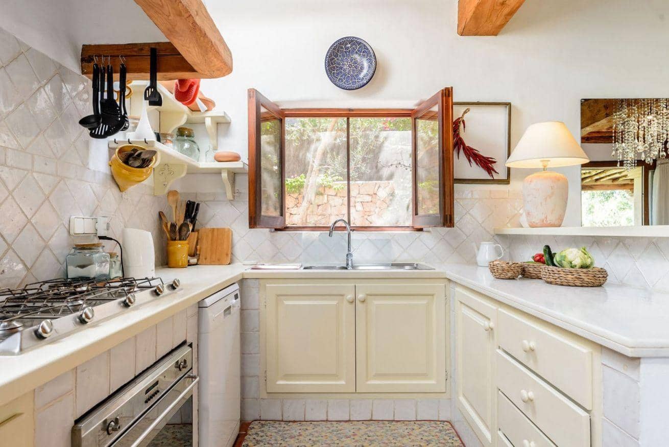 Villa/Maison de 3 chambres de location de vacances à Ibiza ville avec piscine - 11 000 € (Ref: 9064972)