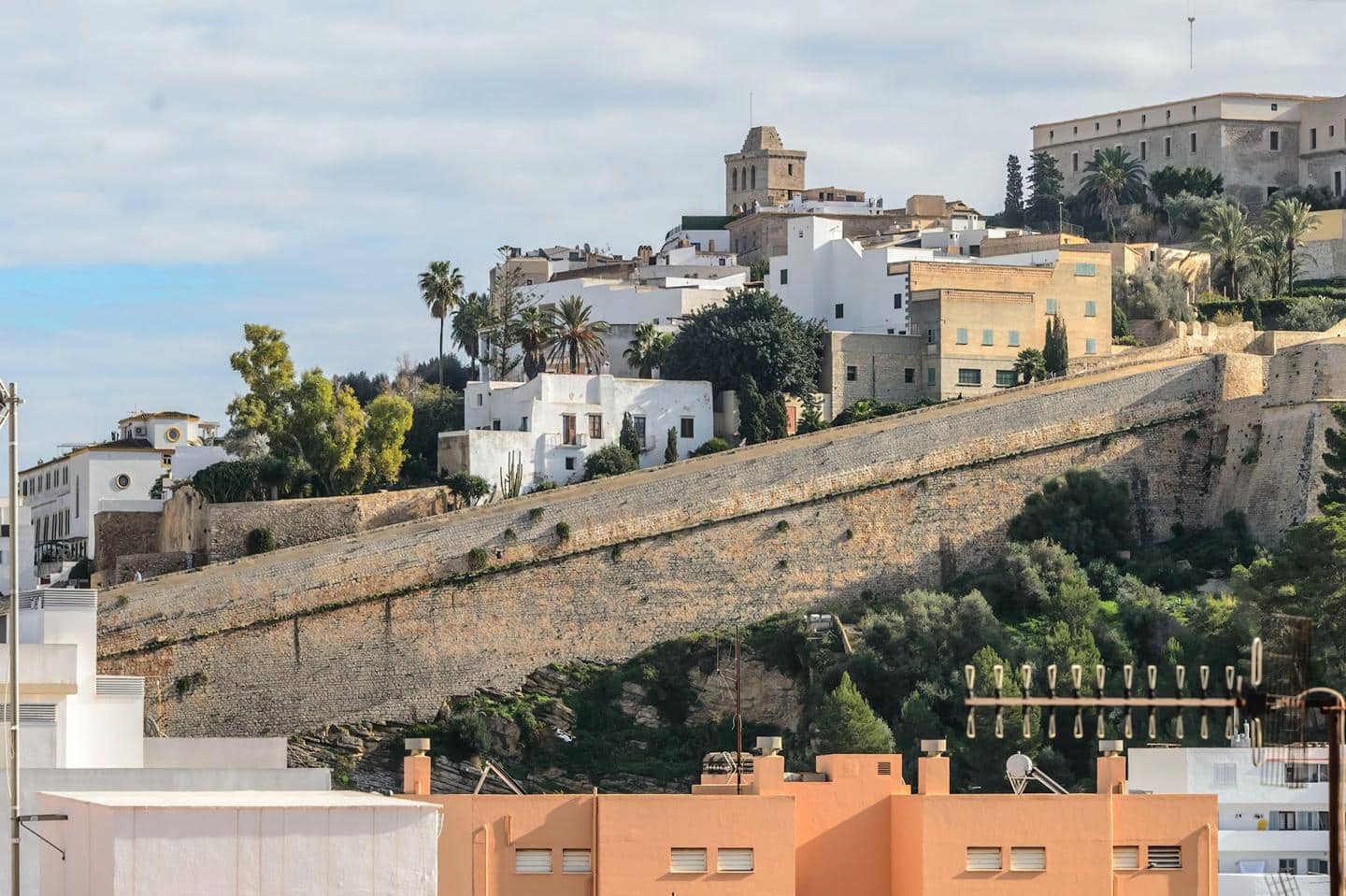 Piso de 4 habitaciones en Ibiza / Eivissa ciudad en venta - 620.000 € (Ref: 9322359)