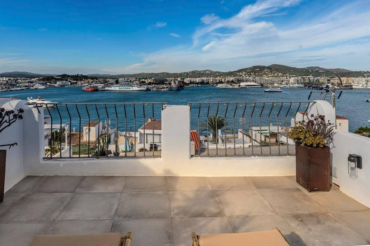 2 bedroom Flat for sale in Ibiza / Eivissa town - € 620,000 (Ref: 9322360)