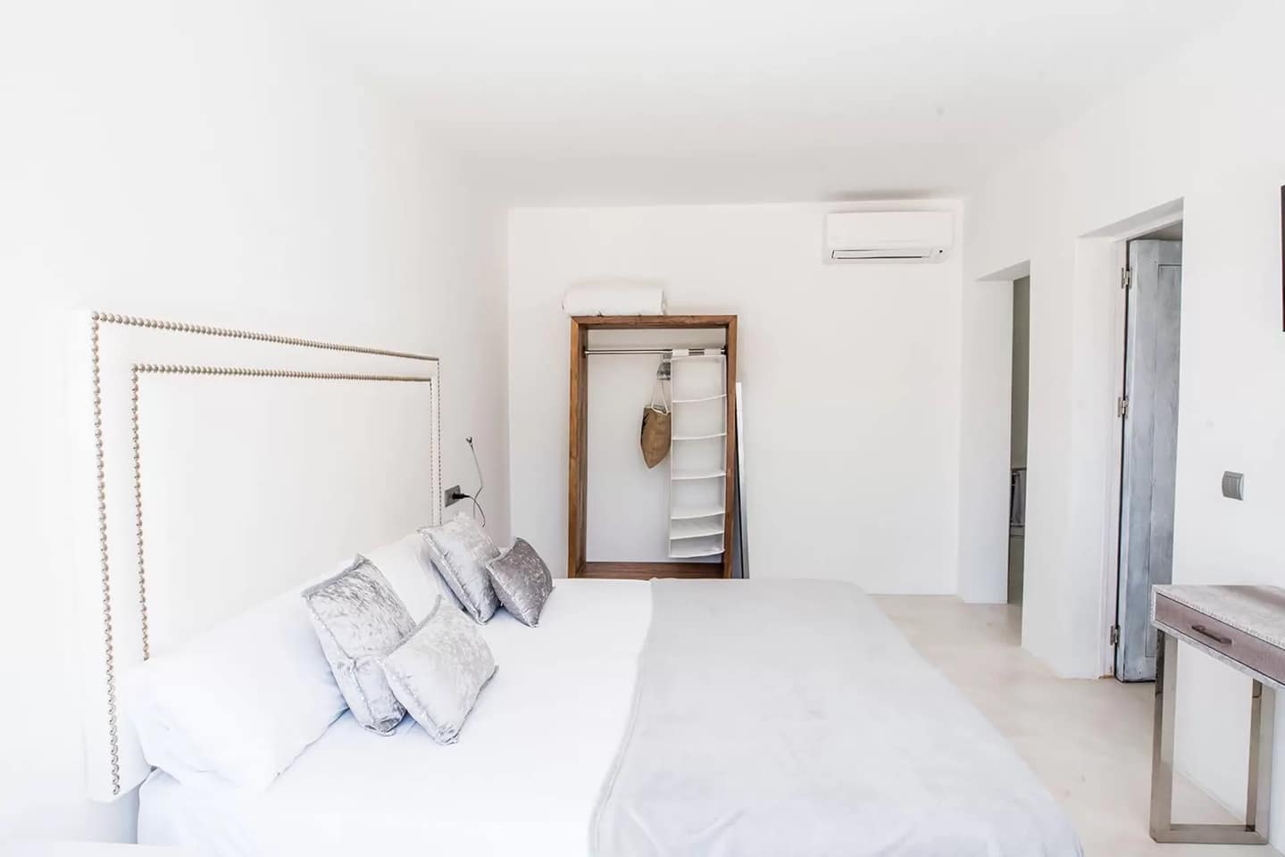 6 makuuhuone Huvila myytävänä paikassa Cala Llonga - 2 800 000 € (Ref: 9356559)