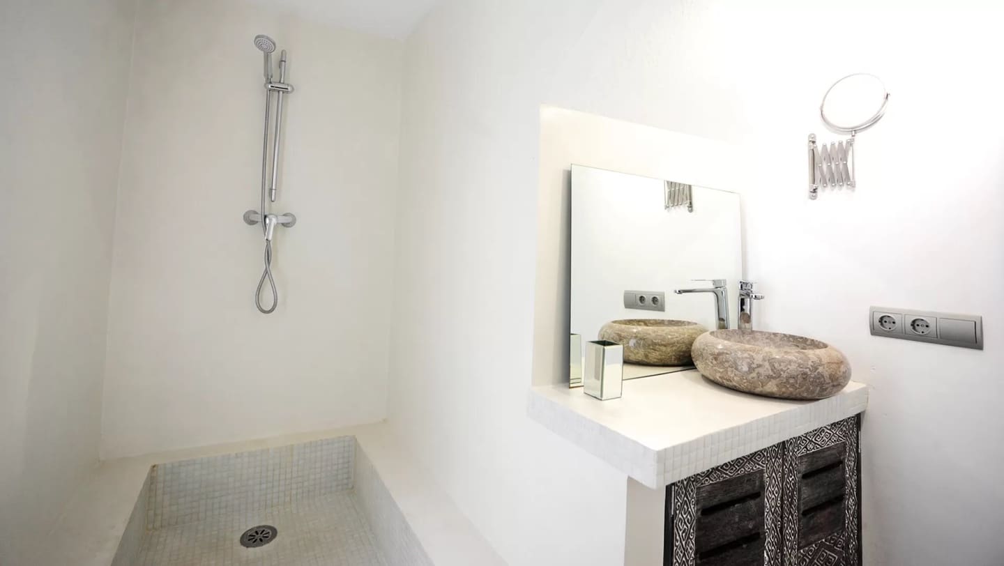 6 makuuhuone Huvila myytävänä paikassa Cala Llonga - 2 800 000 € (Ref: 9356559)