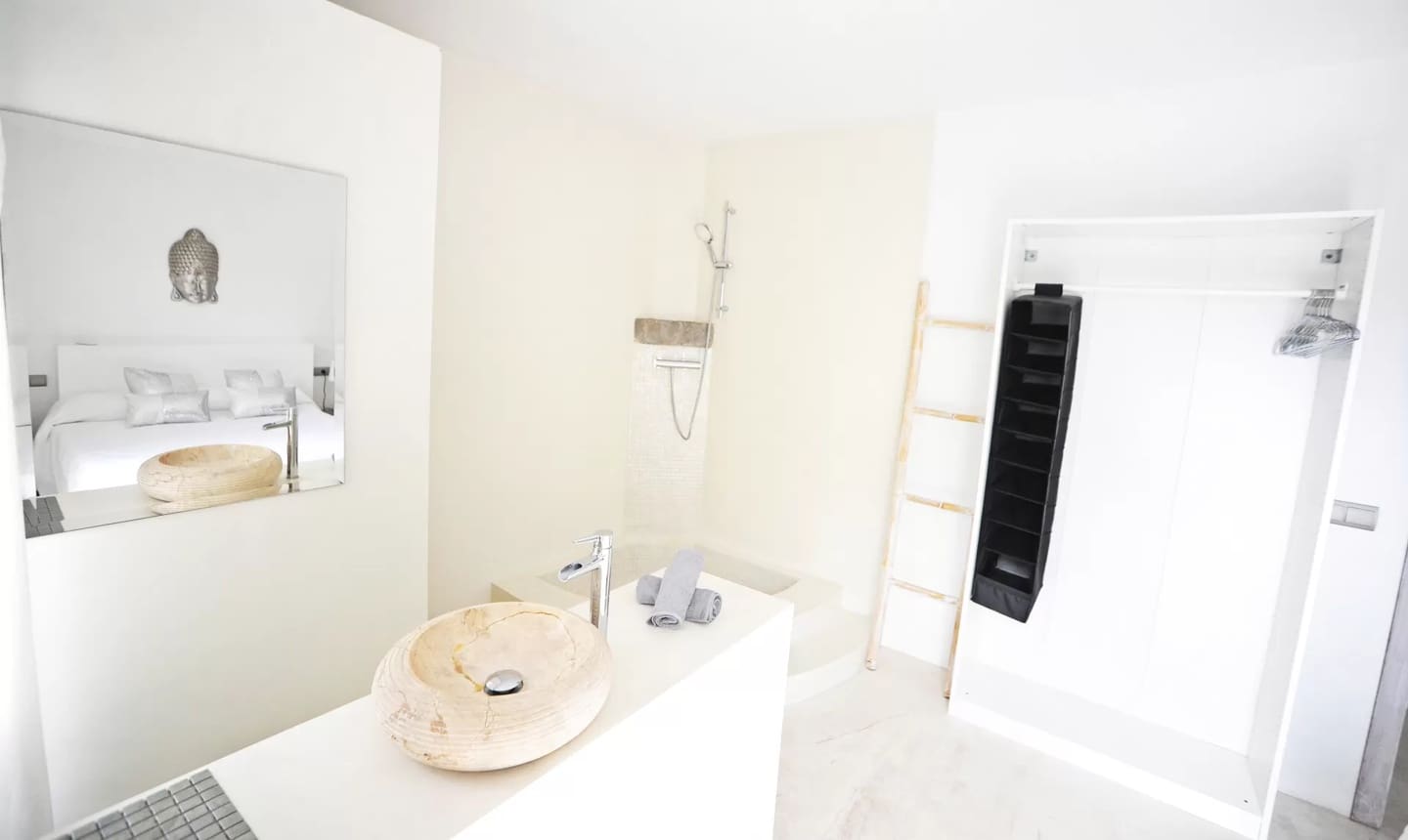 6 makuuhuone Huvila myytävänä paikassa Cala Llonga - 2 800 000 € (Ref: 9356559)