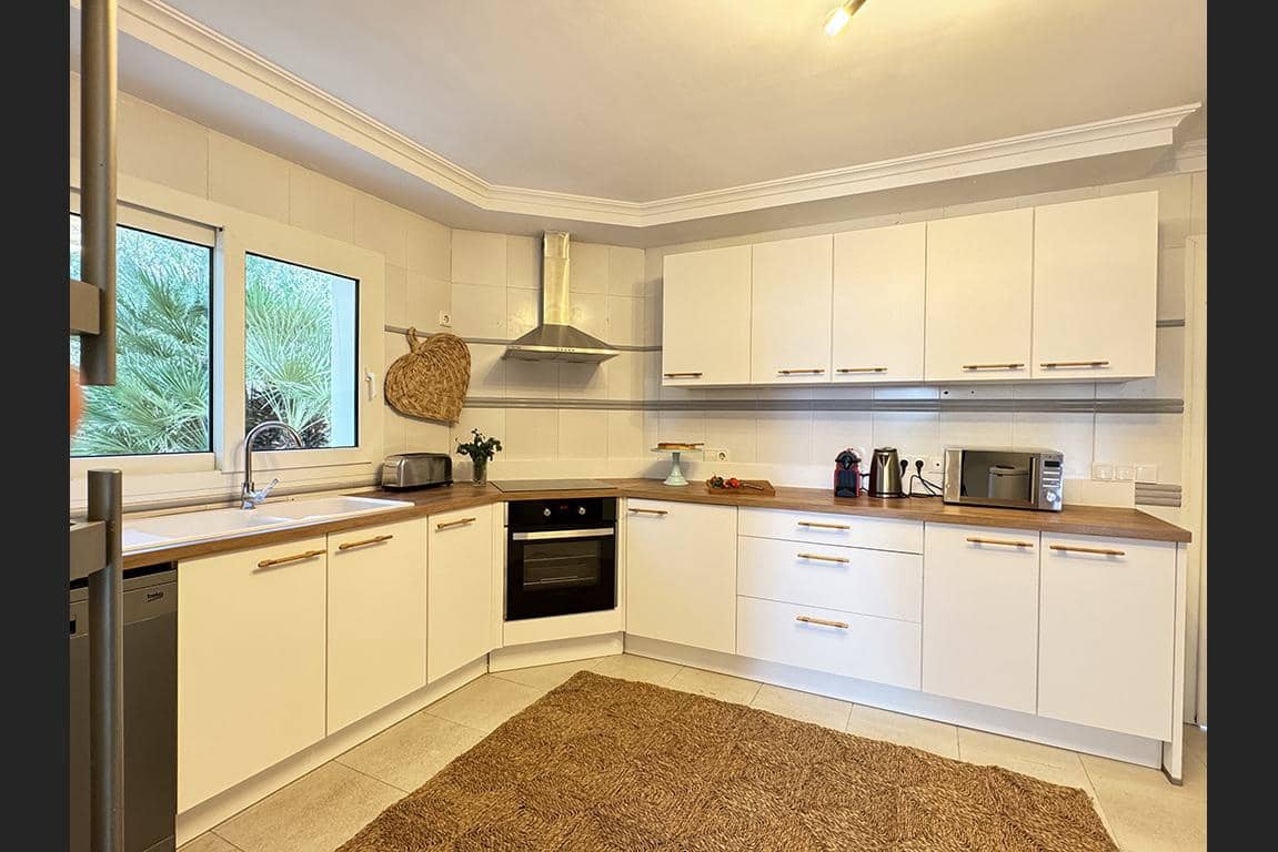 6 soveværelse Villa til salg i Cap Martinet med swimmingpool - € 5.800.000 (Ref: 9356560)