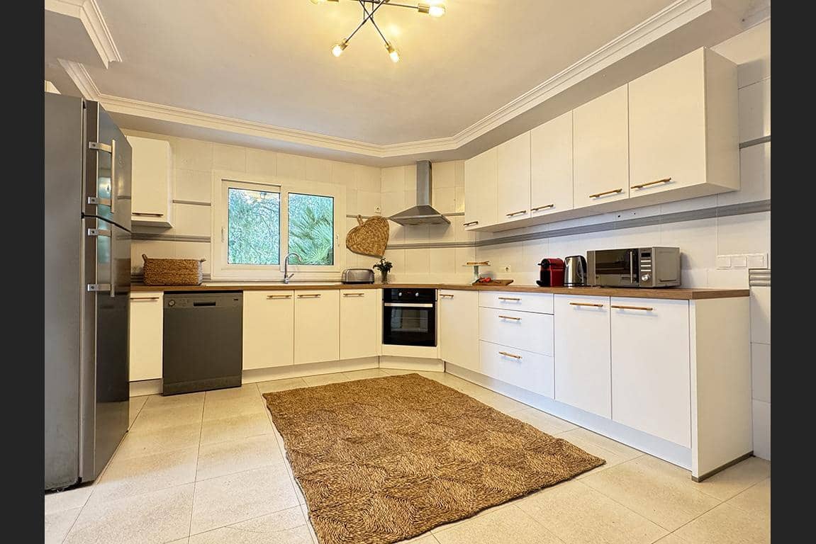 6 soveværelse Villa til salg i Cap Martinet med swimmingpool - € 5.800.000 (Ref: 9356560)