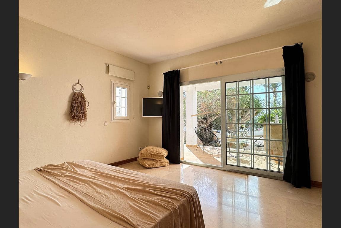 6 soveværelse Villa til salg i Cap Martinet med swimmingpool - € 5.800.000 (Ref: 9356560)