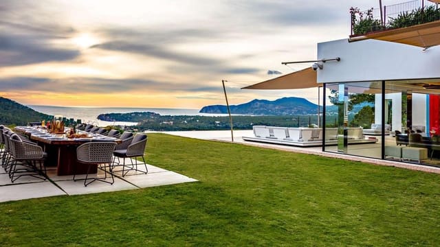 7 chambre Villa/Maison à vendre à San Jose / Sant Josep de Sa Talaia avec piscine - 20 000 000 € (Ref: 9356561)