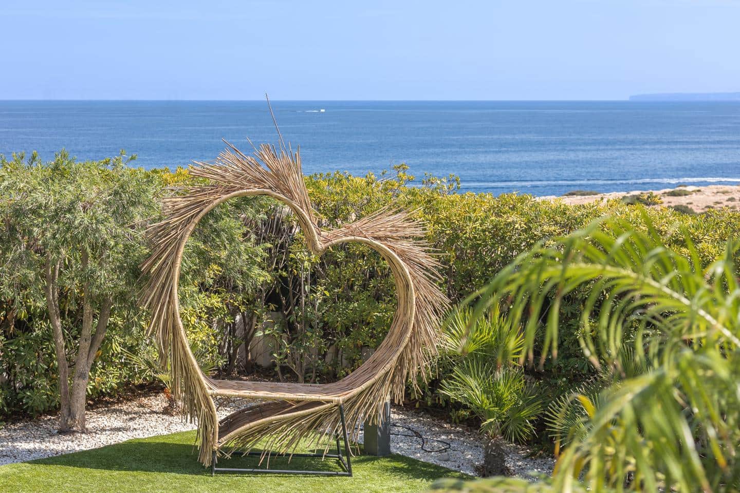 Villa/Maison de 5 chambres à louer à Cap Martinet - 36 000 € (Ref: 9410375)