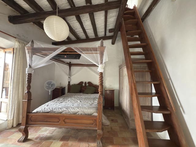 2 slaapkamer Villa te koop in Ibiza dorp - € 640.000 (Ref: 9410666)