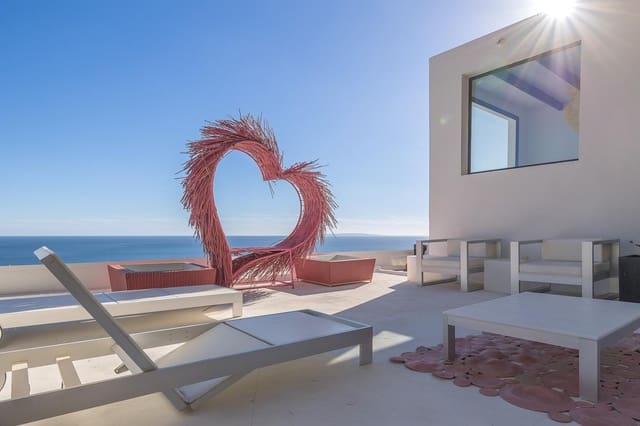 4 makuuhuone Huvila vuokrattavana paikassa Santa Eulalia / Santa Eularia mukana uima-altaan - 12 500 € (Ref: 9412866)