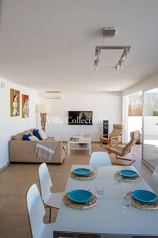 4 bedroom Villa for sale in Ibiza / Eivissa town with pool garage - € 895,000 (Ref: 9496662)