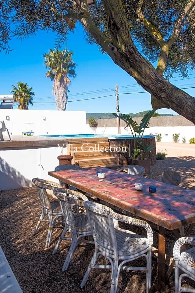 4 bedroom Villa for sale in Ibiza / Eivissa town with pool garage - € 895,000 (Ref: 9496662)