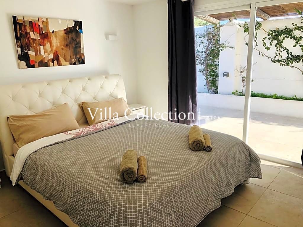 4 bedroom Villa for sale in Ibiza / Eivissa town with pool garage - € 895,000 (Ref: 9496662)