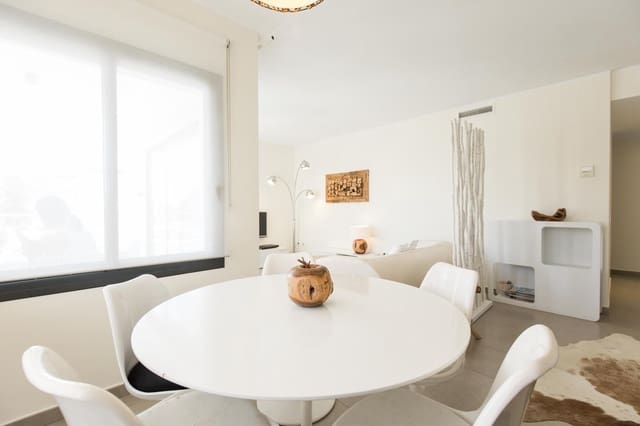 3 makuuhuone Asunto vuokrattavana paikassa Ibiza kaupunki - 4 200 € (Ref: 9517941)