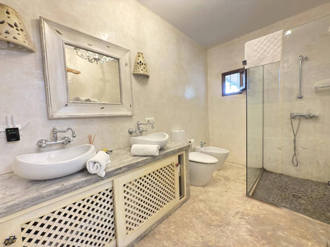 4 bedroom Villa for rent in San Jose / Sant Josep de Sa Talaia - € 14,000 (Ref: 9564112)